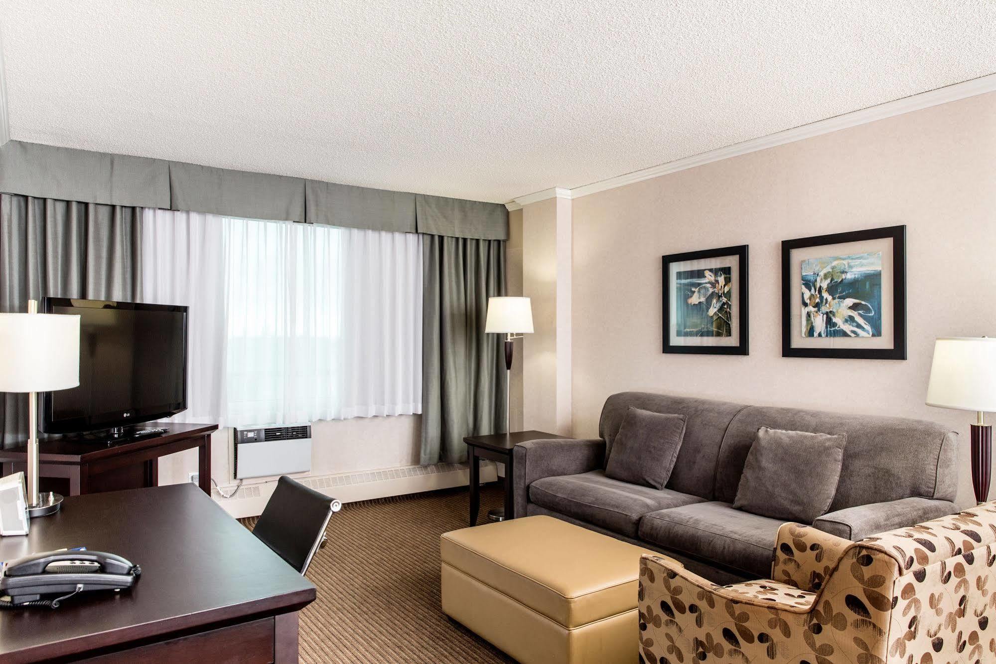Campus Tower Suite Hotel Έντμοντον Εξωτερικό φωτογραφία